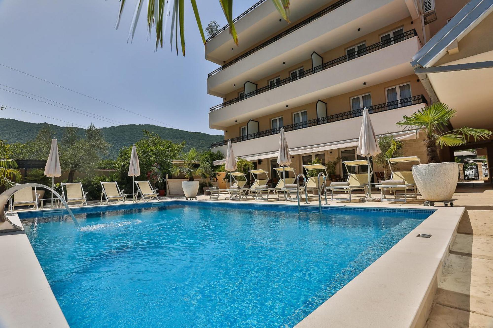 Villa La Vida Budva Kültér fotó